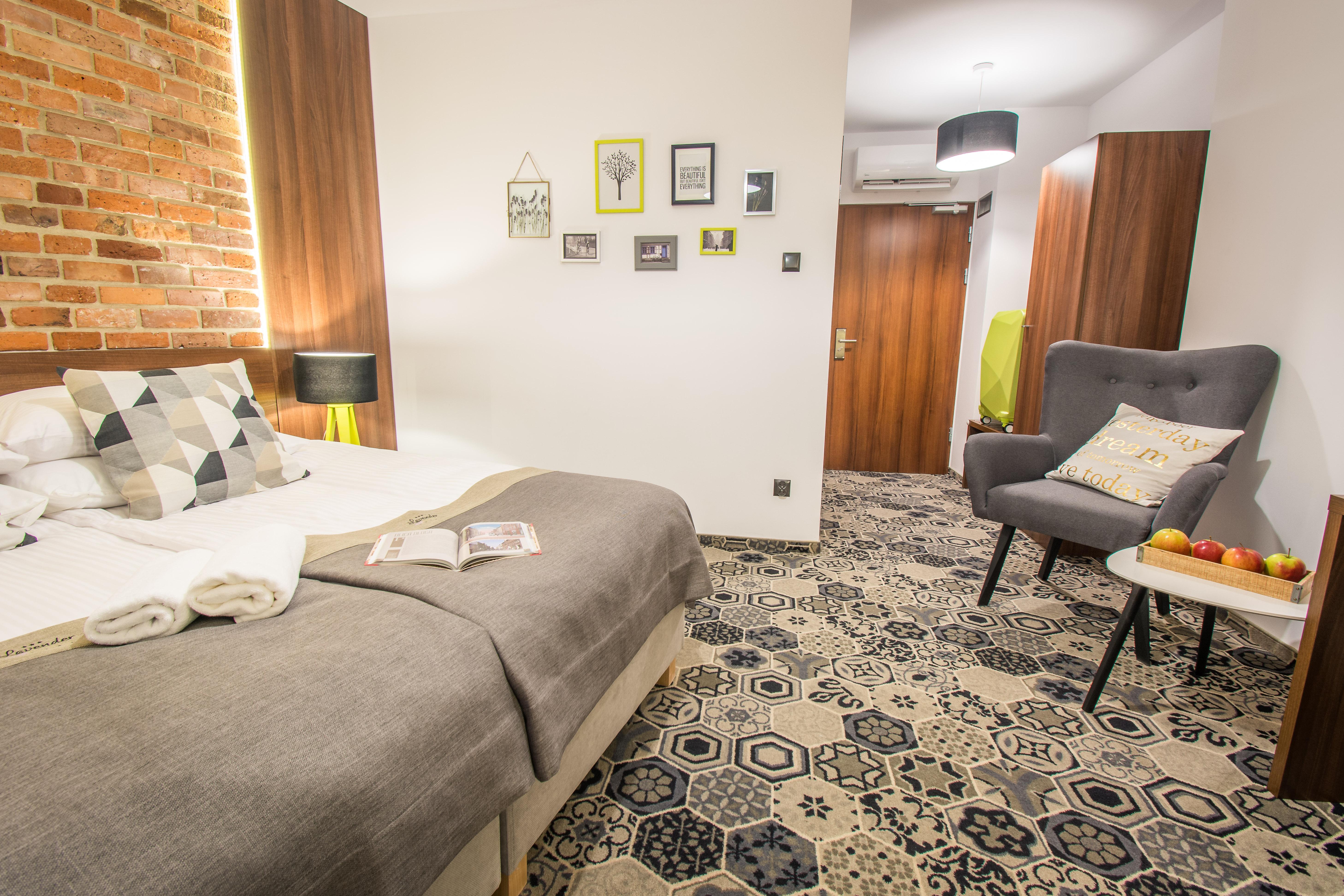 Hotel Lavender Cracovia Esterno foto